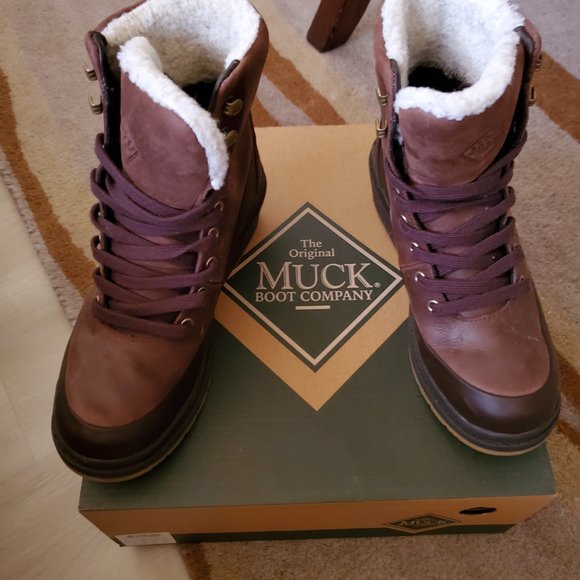 Muck Boot Waterproof Leather - Brown Liberty Wedge Boot - Picture 2 of 9